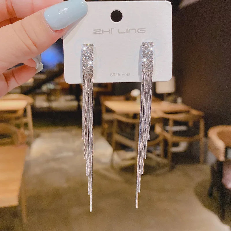 Exaggerated Ocean Shell Texture Stud Earrings