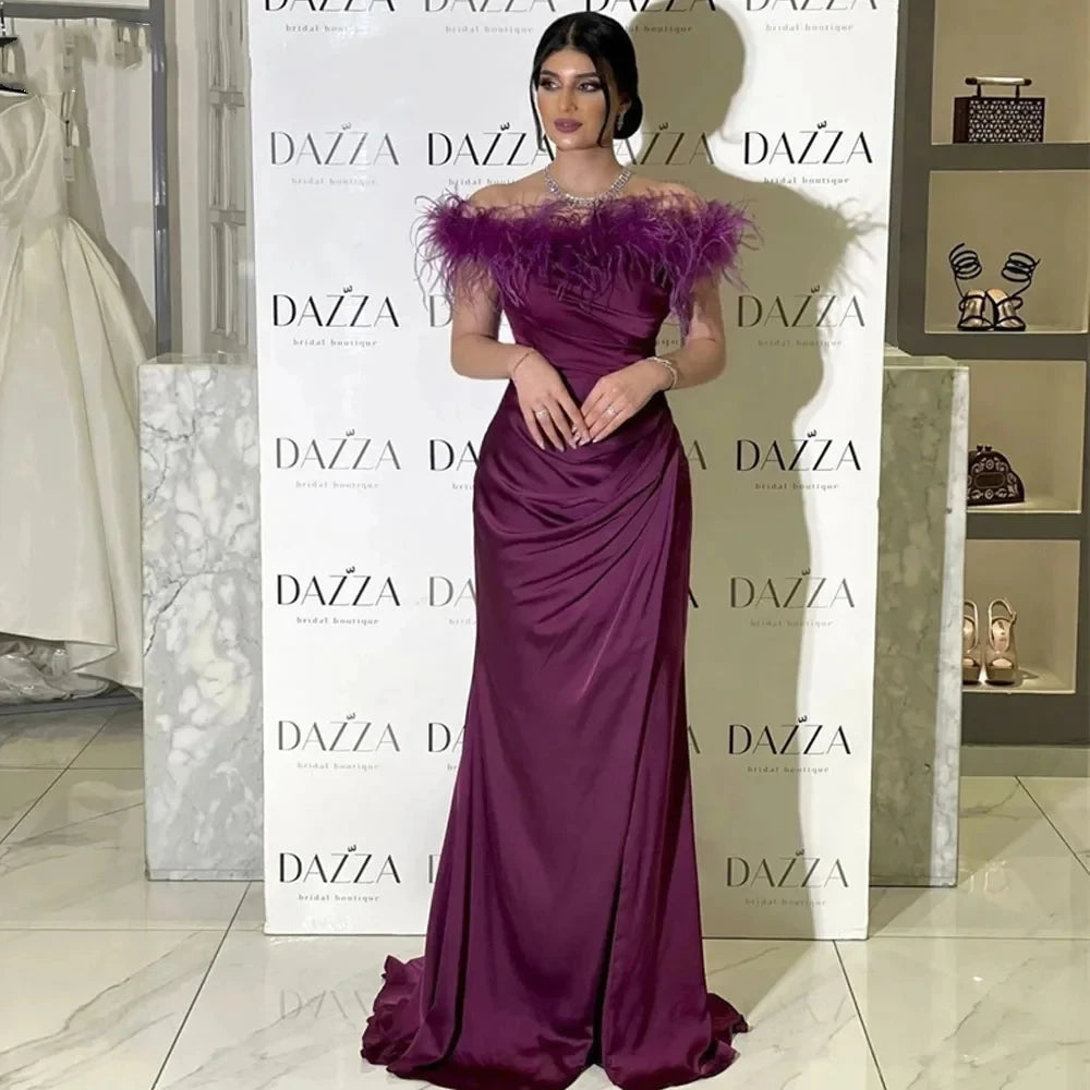 Off-Shoulder Boat Neck Ball Gown Wedding Dress