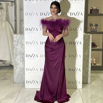 Off-Shoulder Boat Neck Ball Gown Wedding Dress