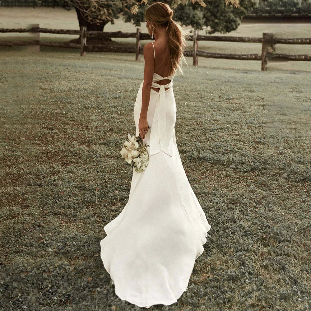 Simple White Mermaid Spaghetti Strap Wedding Dress