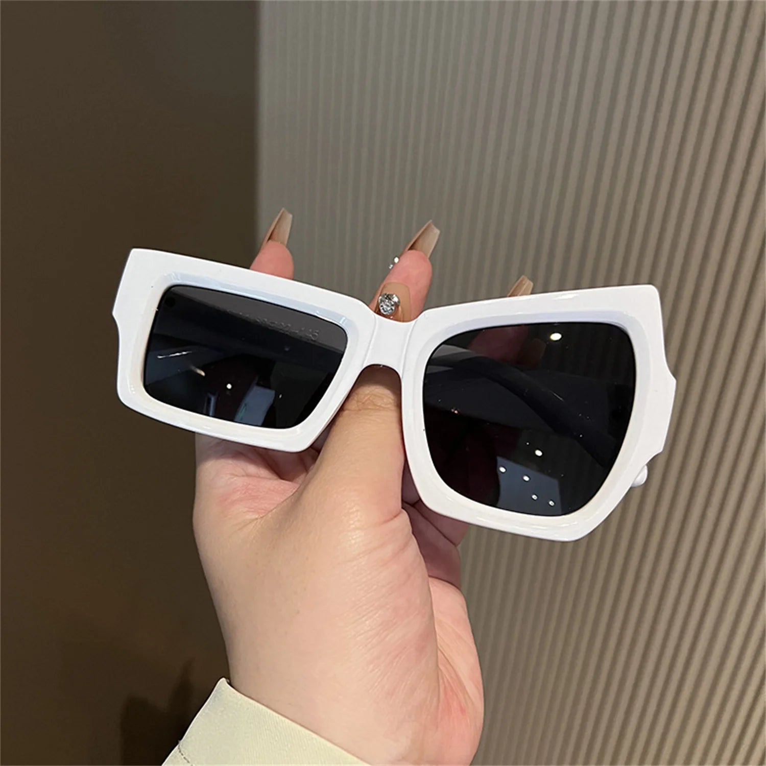 Asymmetrical Hip Hop Fashion Sunglasses Unisex