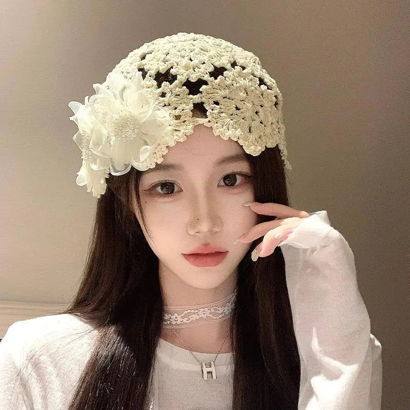 Hollowed Out Knitted Summer Flowers Beret