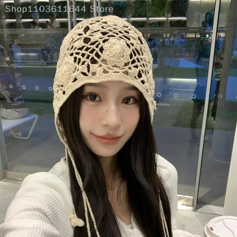 Hollowed Out Knitted Summer Flowers Beret